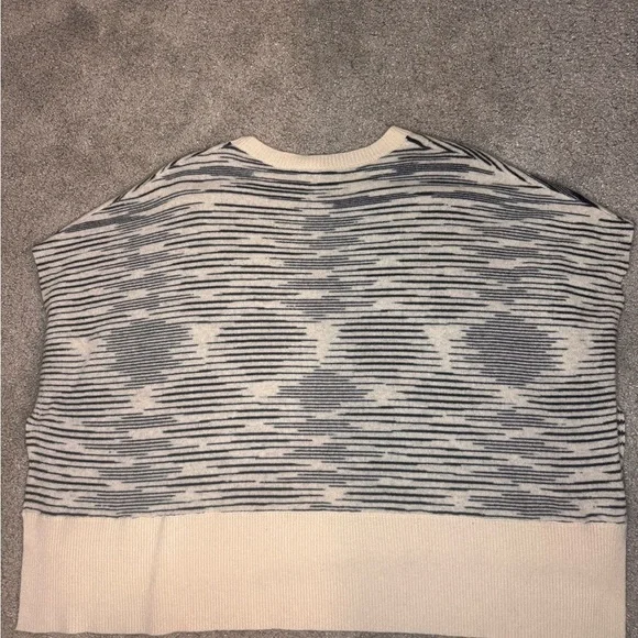 Hayden 100% Cashmere Navy Cream Striped Poncho Sweater XS - Picture 2 of 4